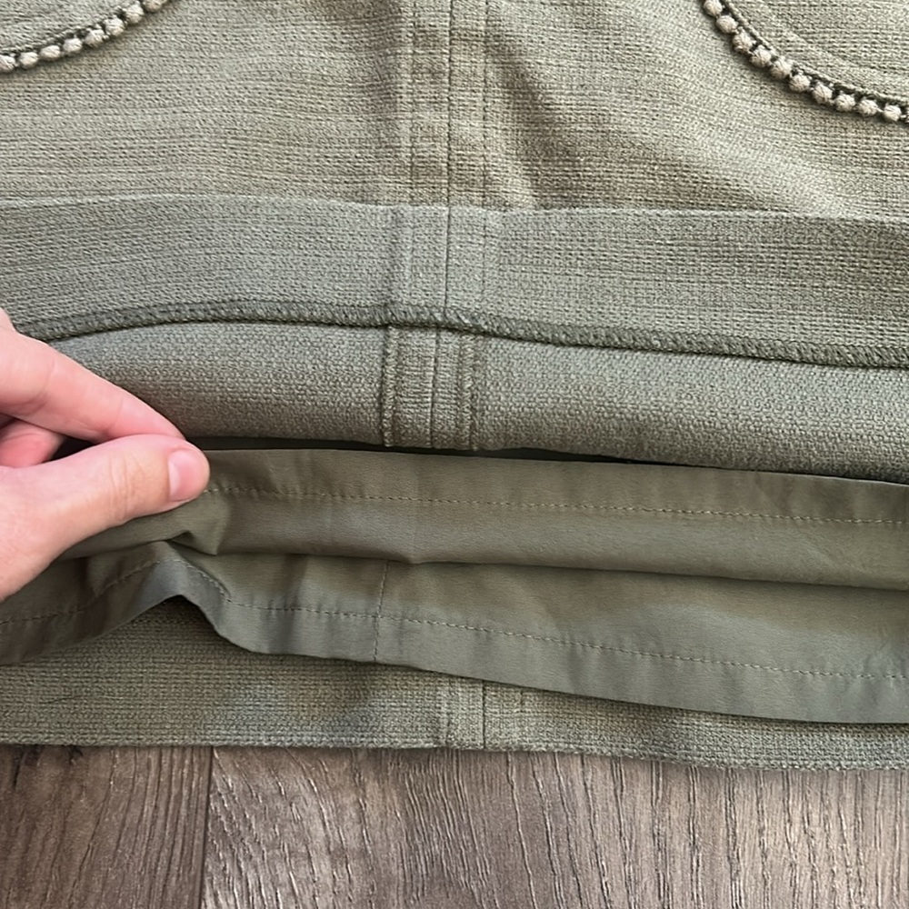 LOFT Olive Green Skirt with Pocket Detailing Size 0 - Picture 6 of 7